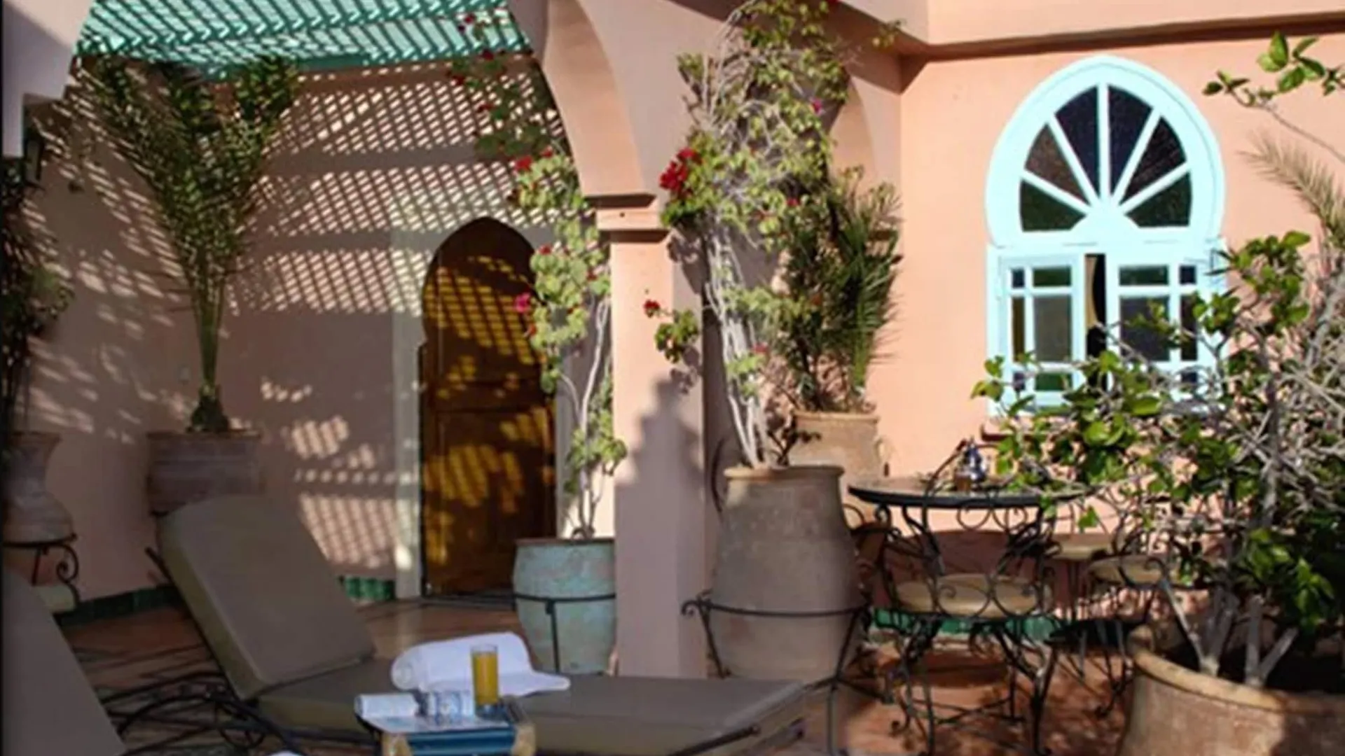 Riad Catalina Marrakesh 4*,