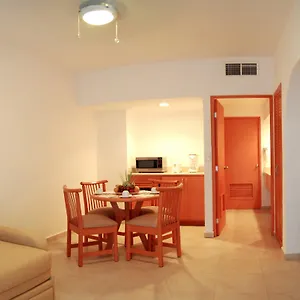 Laguna Golf & Hotel Cancun